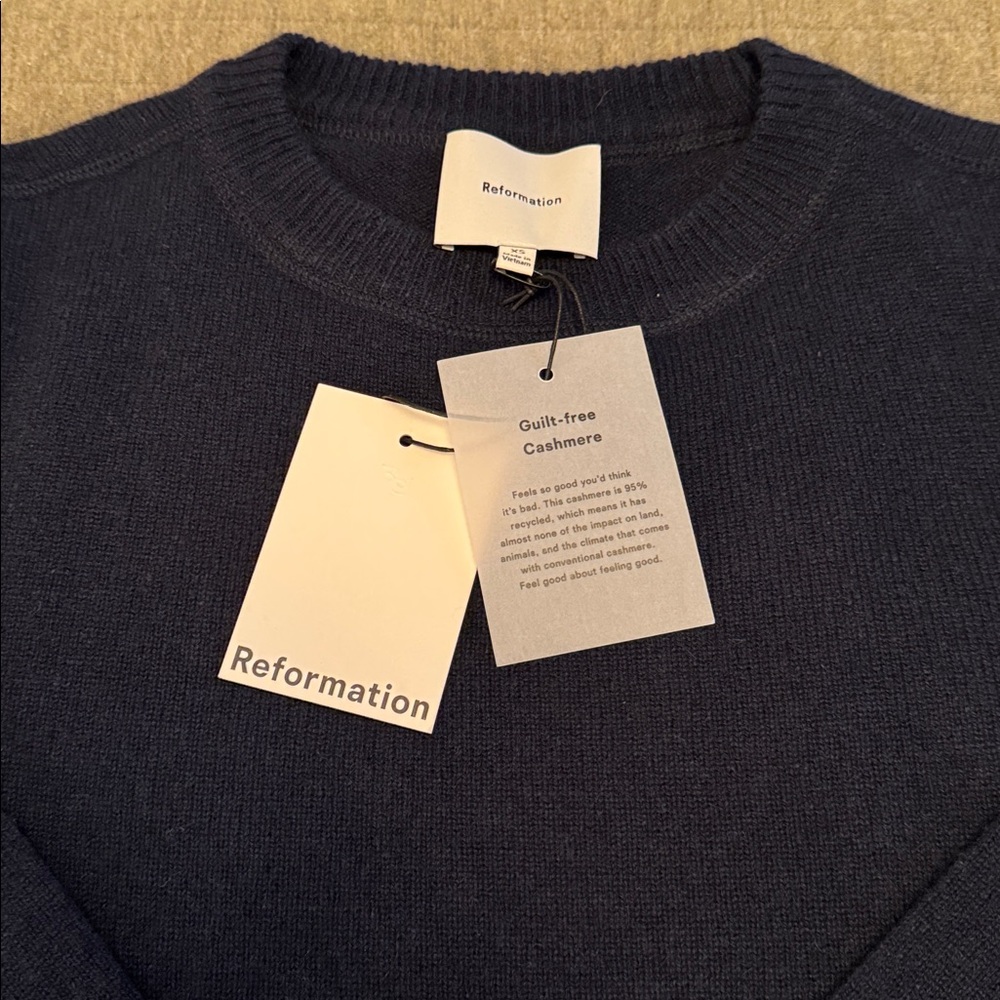 nwt reformation cashmere boyfriend sweater - Picture 4 of 11